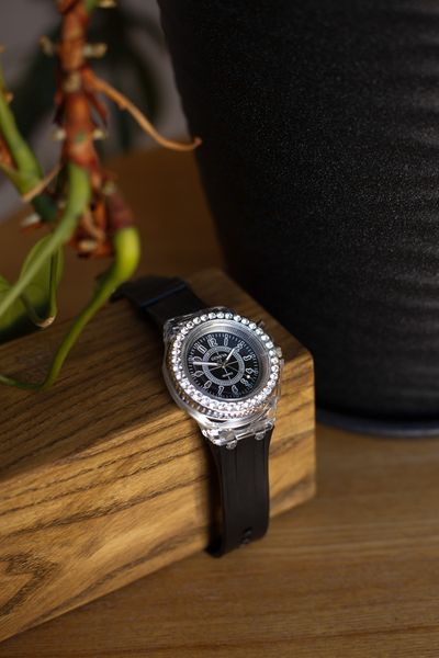 Годинник жіночий наручний Geneva Lighter 1342 фото